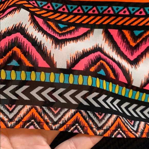 Aztec print top - Picture 3 of 3